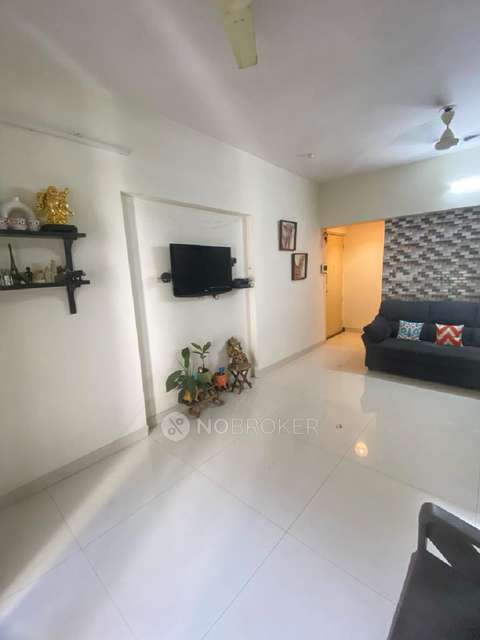 2 BHK Flat In Chandak Boulevard 15 For Sale  In Malad East