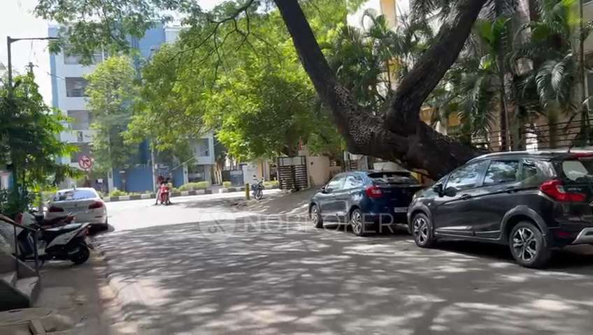 4+ BHK Flat For Sale  In Kk Nagar Police Station