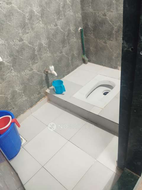 1 RK Flat In Bharat Nagar Kurla West For Sale  In Christian Gaon, Kurla West