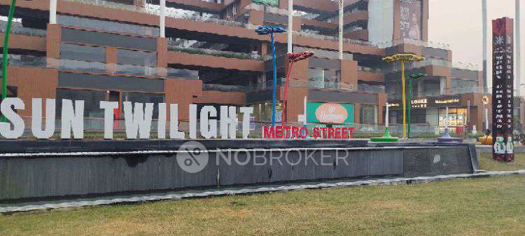 Office Space in Suntwilight Metro Street, Greater Noida for Rent 