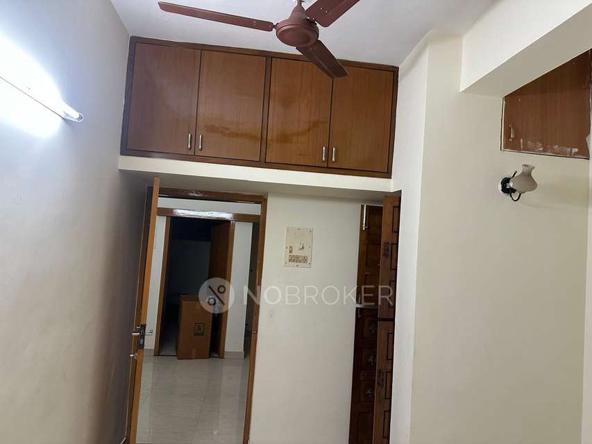 2 BHK Flat In Rams Abishek Apartments, Ashok Nagar for Rent  In Ashok Nagar 