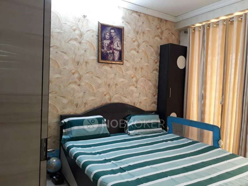 Single Room for Male In 2 BHK  In Mr Galaxy Royale In Goregaon West