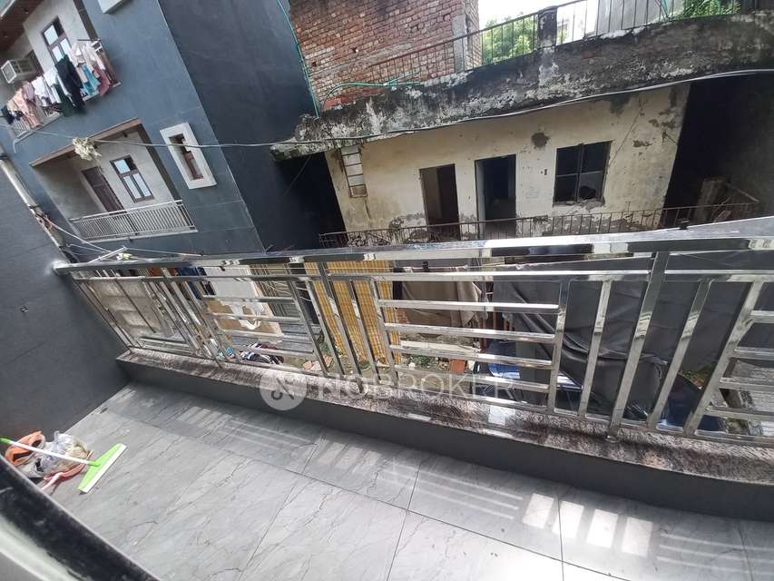 3 BHK Flat For Sale  In Qutub Vihar