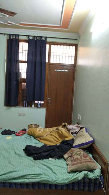 PG for Boys in Kandivali West