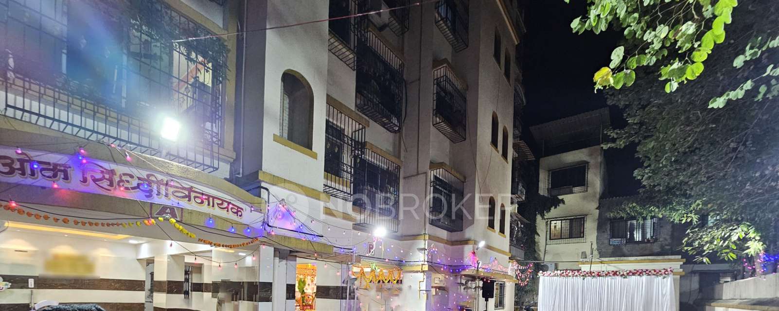 1 BHK Flat In Om Siddhivinayak Chs For Sale  In Thane West