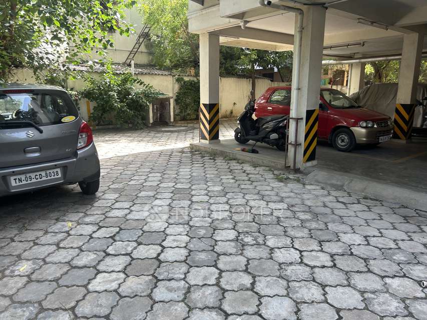 2 BHK Flat In  Avp Kanagam, Chennai For Sale  In K. K. Nagar
