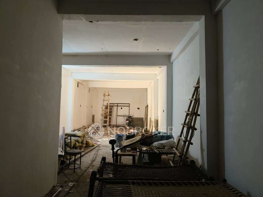 Godown/Warehouse in Sector 20, Block B, Nawada, Greater Noida for Rent 