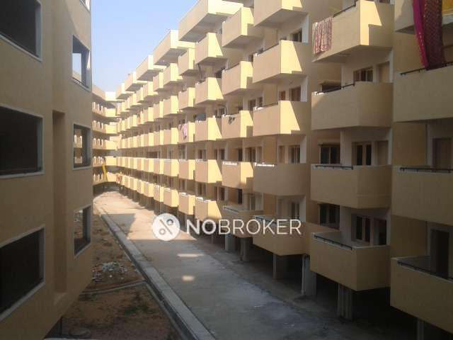 1 BHK Flat In Himmagiri Apartment For Sale  In Langar Houz