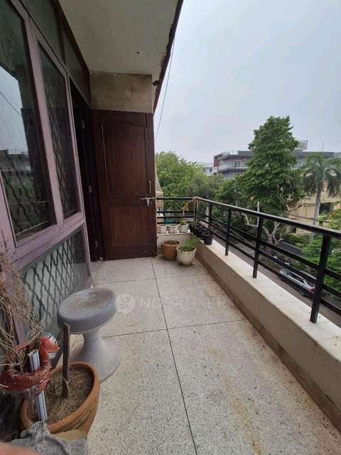 3 BHK Flat In Punjabi Bagh West For Sale  In West Punjabi Bagh, Punjabi Bagh