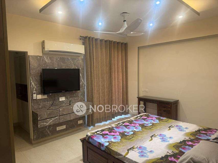 4+ BHK Flat In Tulip Ivory, Sector-70 For Sale  In Sector 70