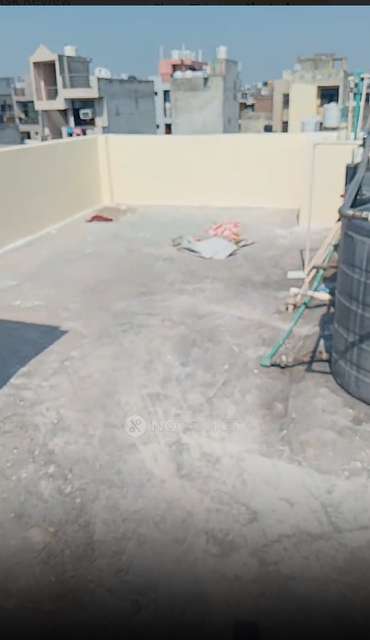 1 BHK Flat For Sale  In 185, Nand Ram Park, Block-a, Parjapat Colony, New Delhi, Delhi, 110059, India