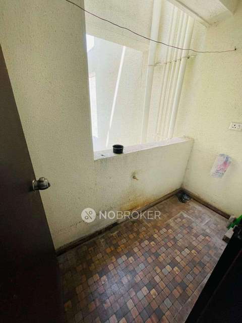 2 BHK Flat In Majestique City For Sale  In Wagholi