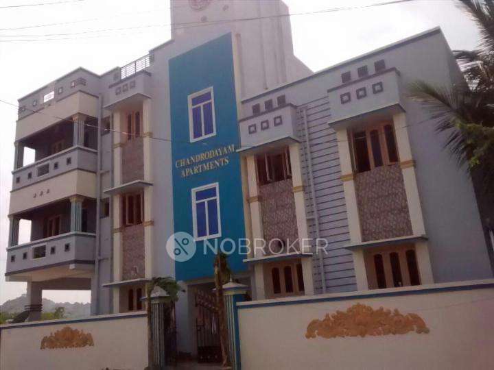 Shared Room for Male In 2 BHK  In Chandrodayam Apartments In Ankaputhur