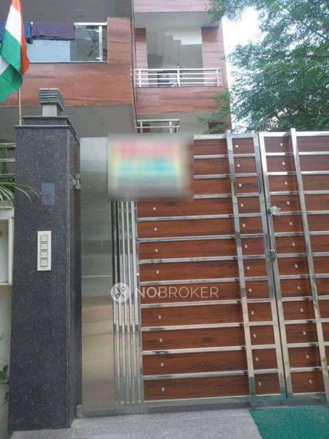 2 BHK Flat for Rent  In Sector 38,