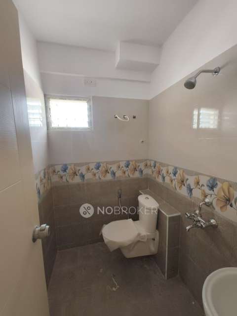 2 BHK Flat In Green Admire Apartments For Sale  In Essel Gardens