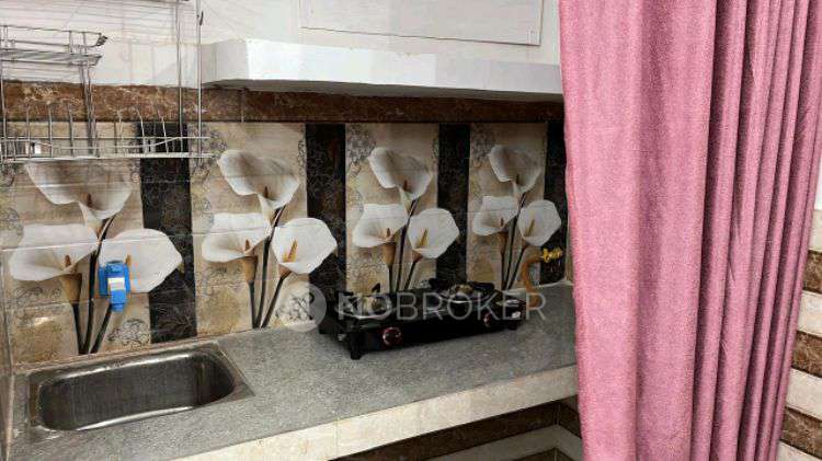 1 RK House for Rent  In Sector 128