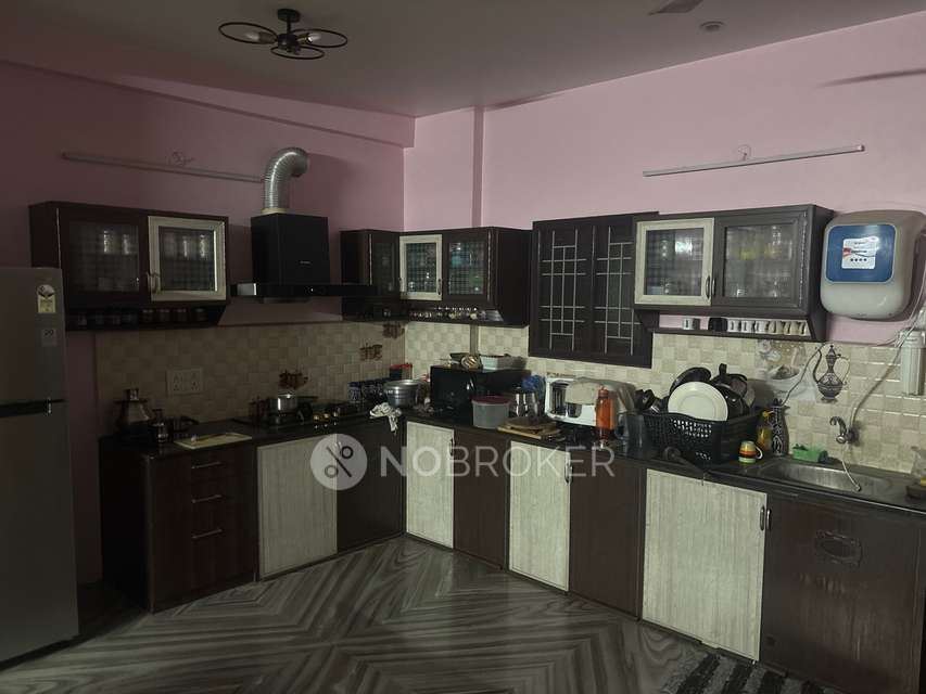 4 BHK House For Sale  In Madambakkam