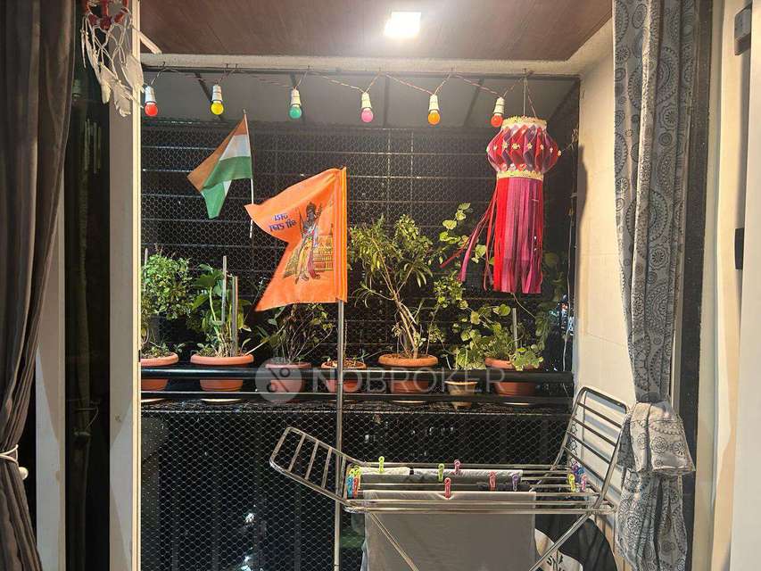 2 BHK Flat In 1802,shree Sankalp Chs,kasarvadvali,ghodbandar Road,thane West For Sale  In Kasarvadavali