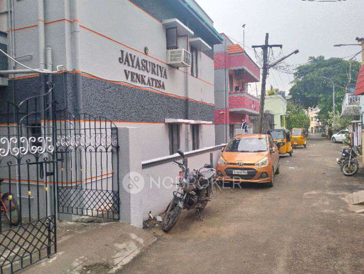 1 BHK Flat In Madha Town For Sale  In Porur