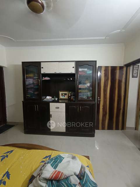 3 BHK Flat In Mahesh Apartments For Sale  In Vasundhara Enclave