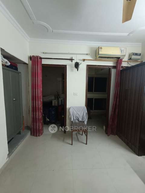 3 BHK Flat In Mahesh Apartments For Sale  In Vasundhara Enclave