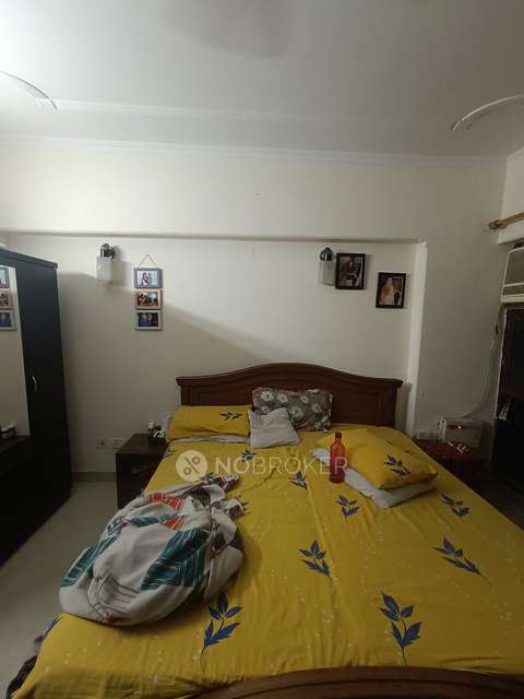 3 BHK Flat In Mahesh Apartments For Sale  In Vasundhara Enclave