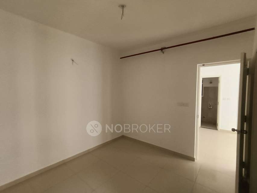 2 BHK Flat In Revolution One For Sale  In Padur