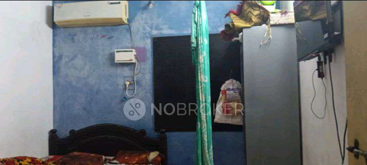 2 BHK Flat In Barathi Flats  For Sale  In Vyasarpadi