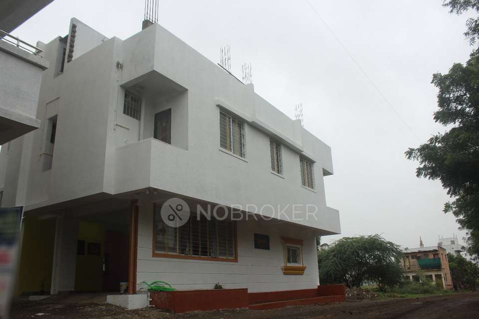 PG for Girls in Loni Kalbhor