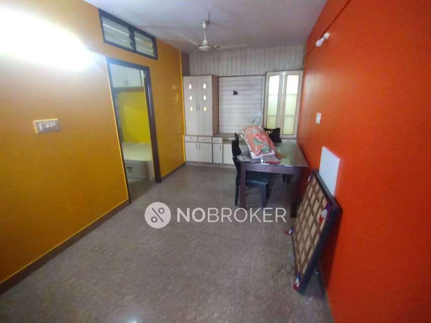 1 BHK Flat In Standalone  for Rent  In Hsr Layout