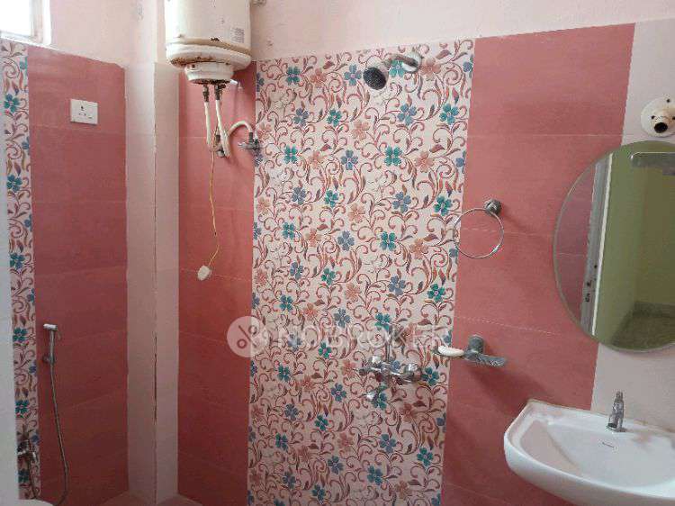 2 BHK Flat In Pallavi Estate For Sale  In 8-3-8301, Yella Reddy Guda, Hyderabad, Telangana 500073, India