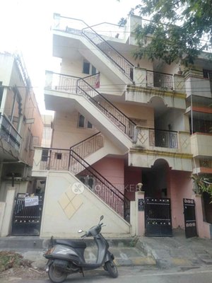 4+ BHK Flat In Standalone Building  For Sale  In Banashankari Stage I