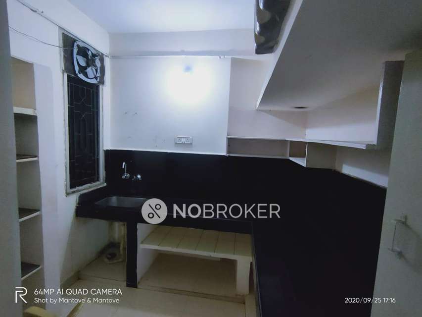 2 BHK Flat In Ganga Apartment For Sale  In Masab Tank