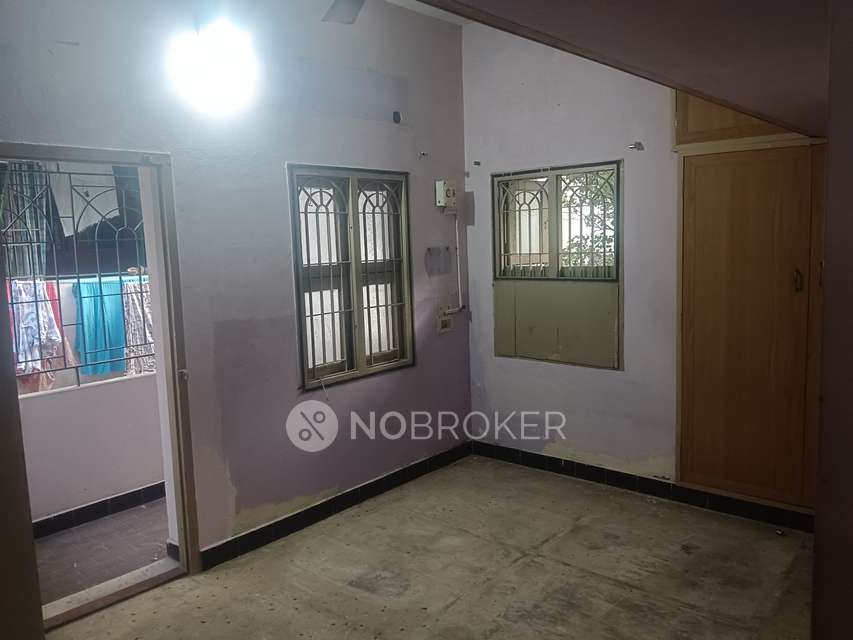 2 BHK Flat In Jyothi Flats For Sale  In West Mambalam
