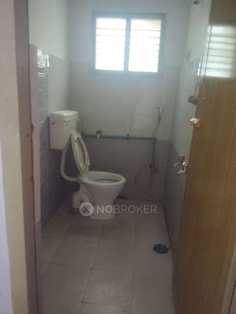 2 BHK Flat In Jyothi Flats For Sale  In West Mambalam