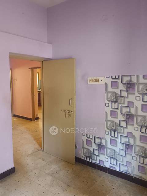 2 BHK Flat In Jyothi Flats For Sale  In West Mambalam