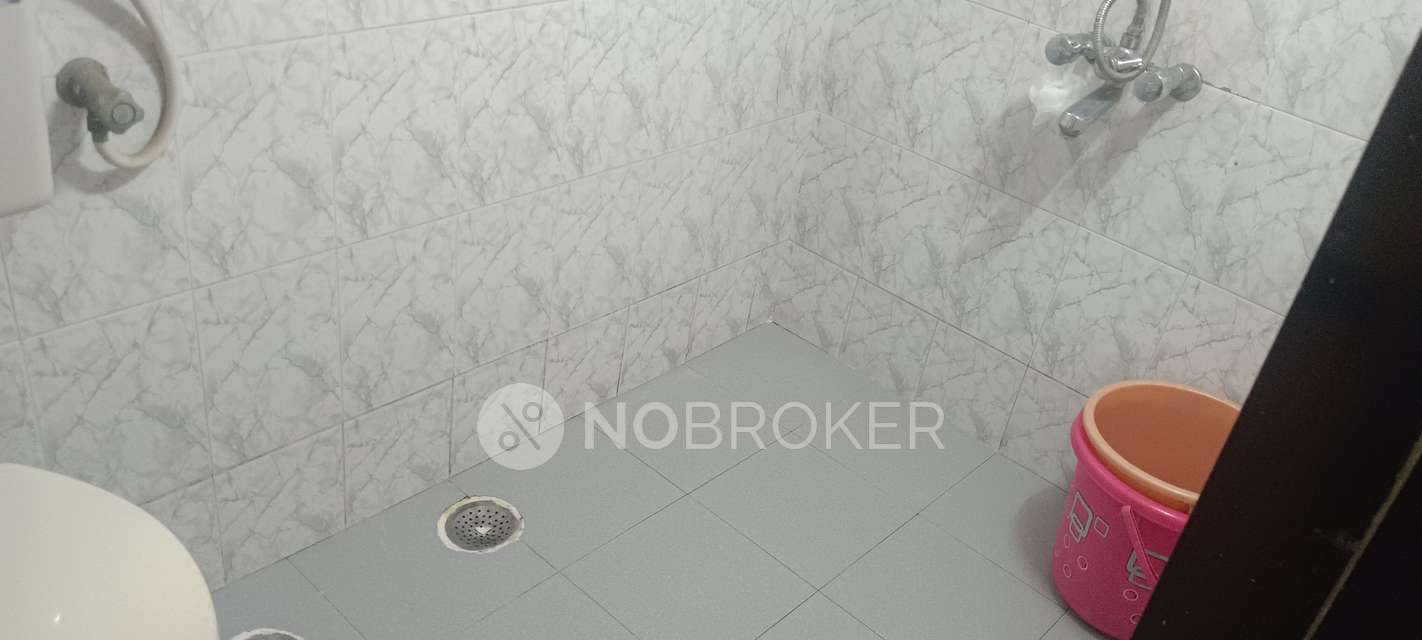 1 BHK Flat For Sale  In Dadar West