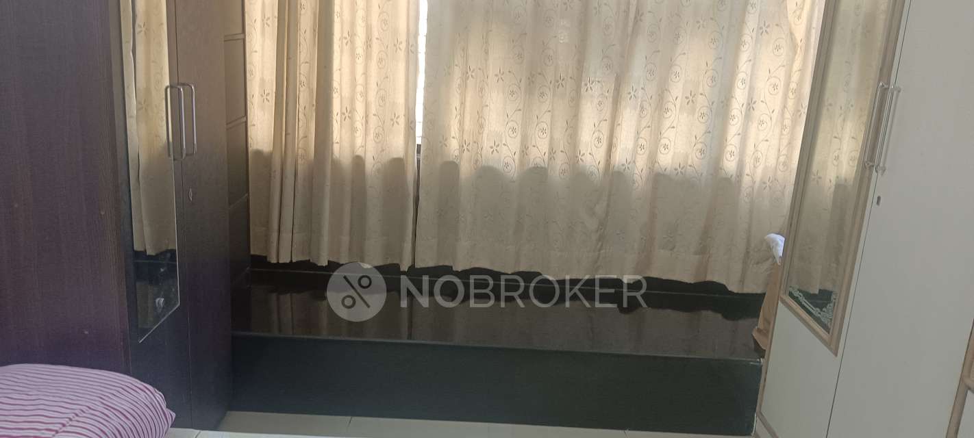 1 BHK Flat For Sale  In Dadar West