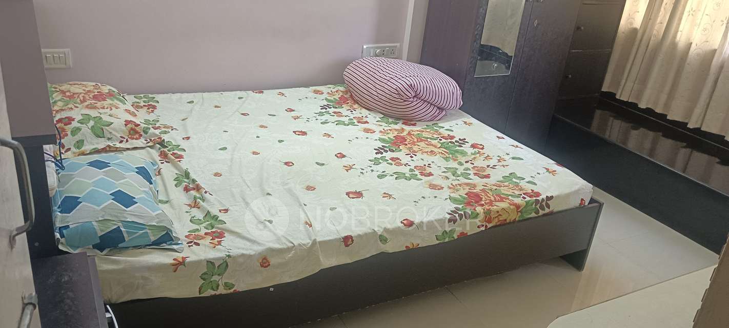 1 BHK Flat For Sale  In Dadar West