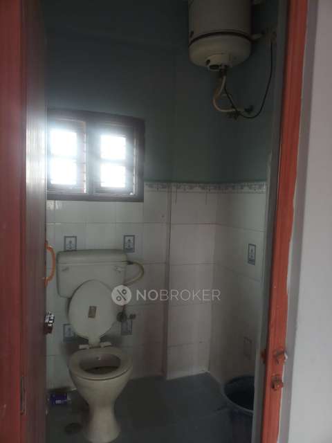 PG for Boys in Singasandra 