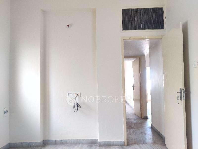 3 BHK Flat In Pawan Apartment For Sale  In Purasaiwakkam