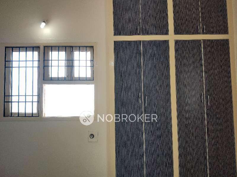 3 BHK Flat In Pawan Apartment For Sale  In Purasaiwakkam