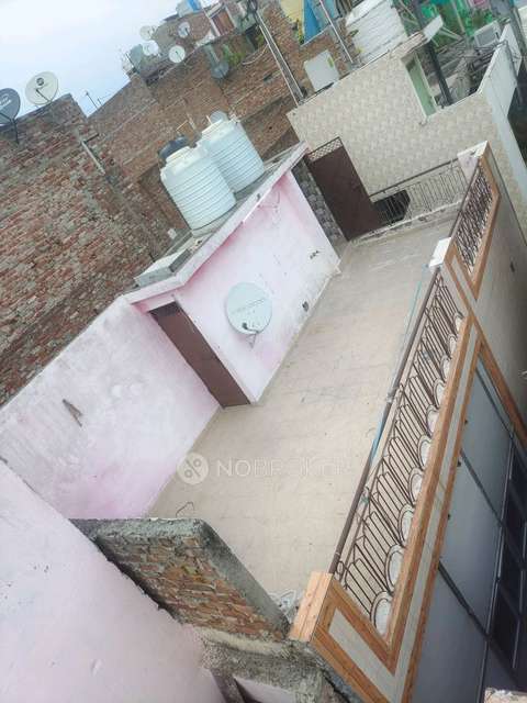 1 BHK Flat For Sale  In Mangolpuri