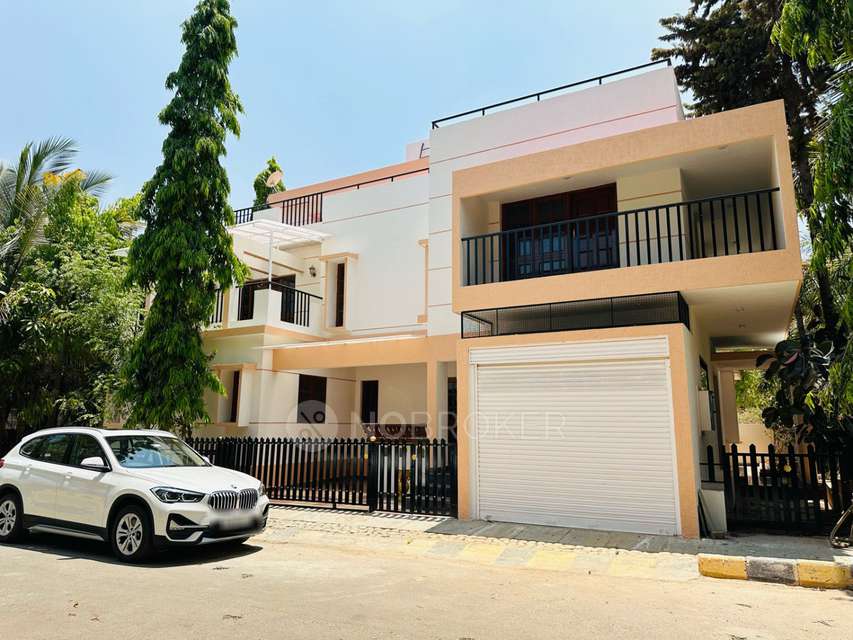 4 BHK Villa In H L Villa  For Sale  In Nelaguli