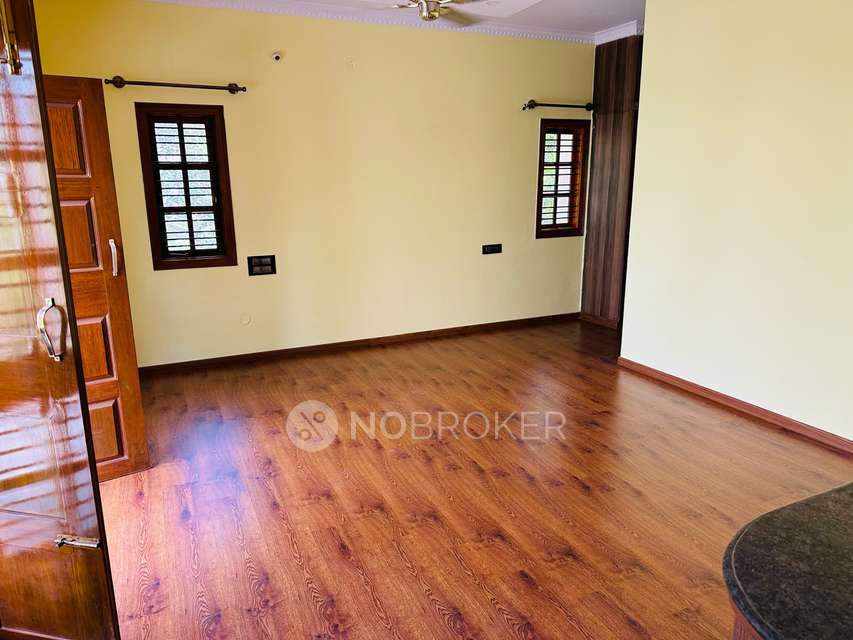 4 BHK Villa In H L Villa  For Sale  In Nelaguli
