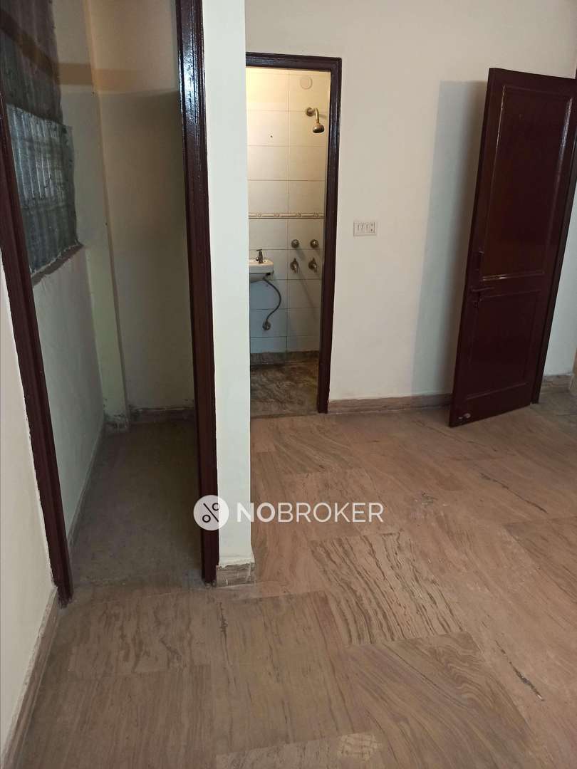 Arjun Appartments Sheikh Sarai Rent WITHOUT BROKERAGE Unfurnished 2