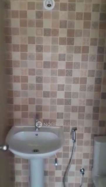 2 BHK Flat In Adi Aventura for Rent  In Adi Aventura