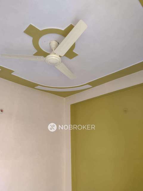2 BHK Flat In Balaji Enclave For Sale  In Govindpuram