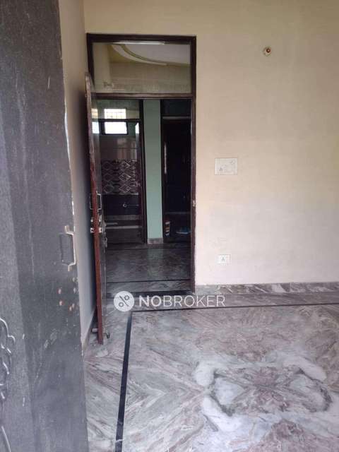 2 BHK Flat In Balaji Enclave For Sale  In Govindpuram