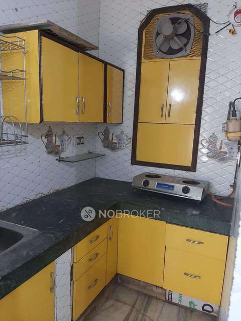 1 BHK Flat In Standalone Building  For Sale  In Hari Nagar